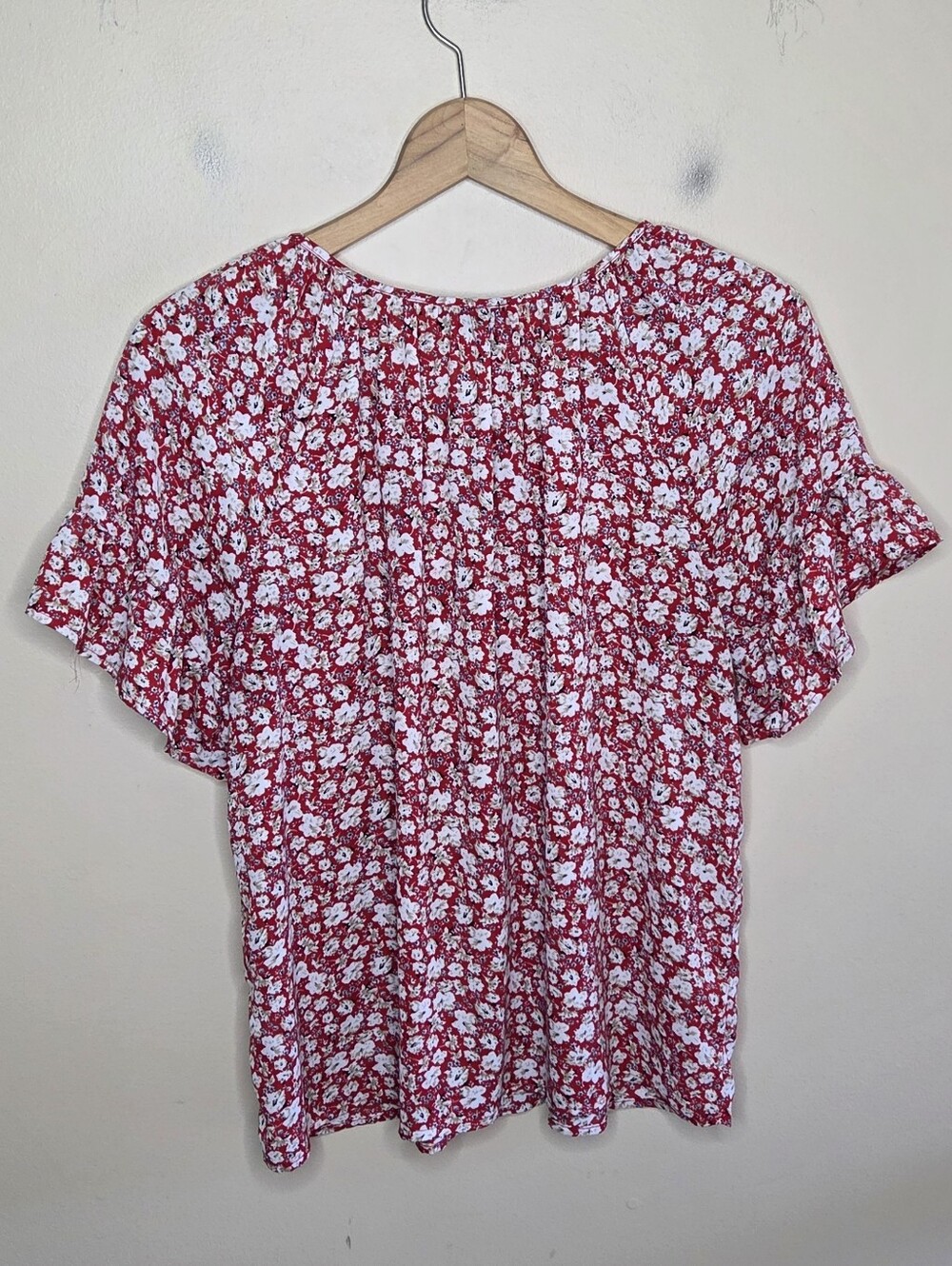 W5 Red & White Cottagecore Floral Flutter Short Sleeve Blouse Size Large - Picture 6 of 6